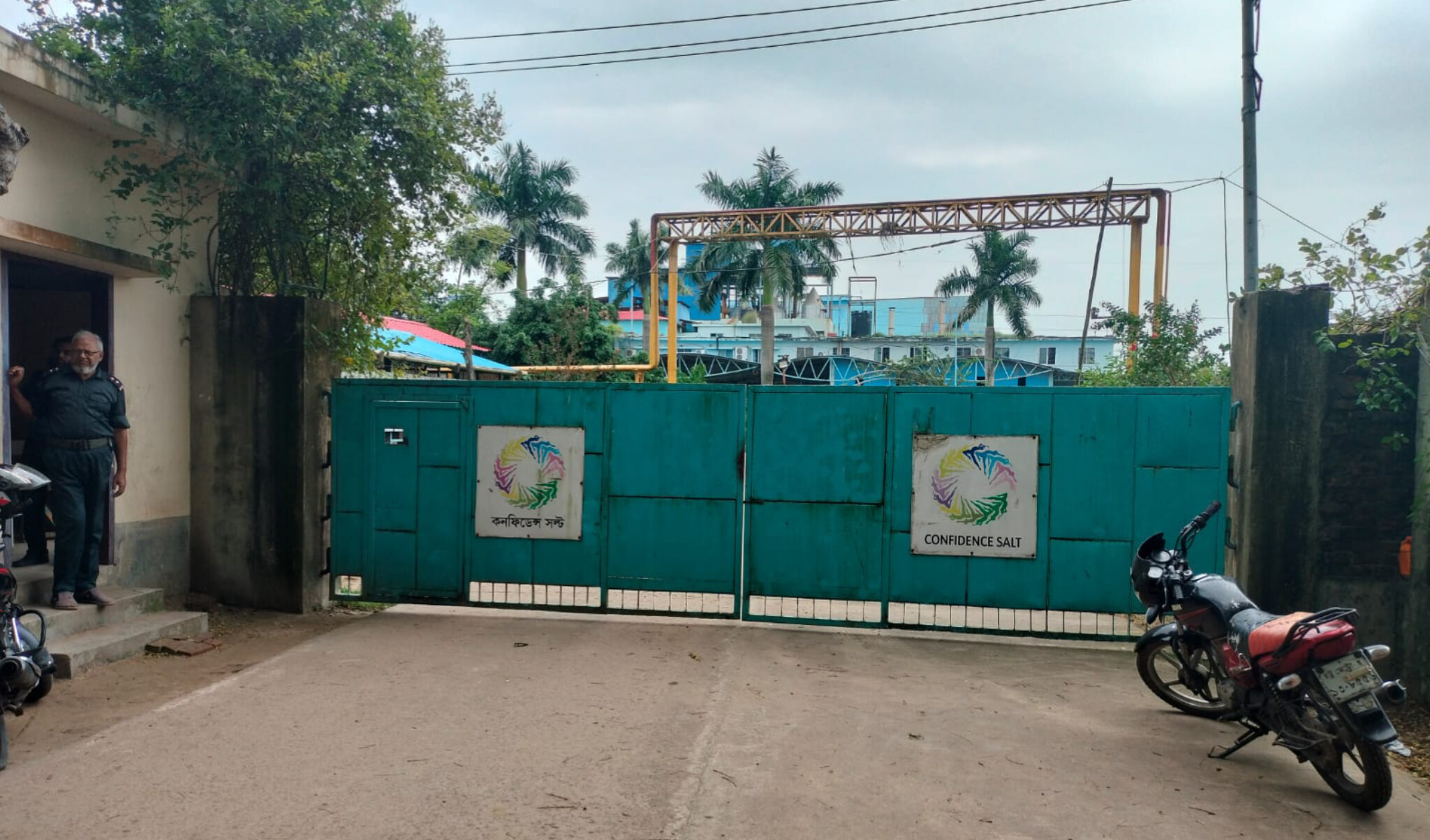 চট্টগ্রামে কারখানায় বিস্ফোরণে ১১ শ্রমিক দগ্ধ
